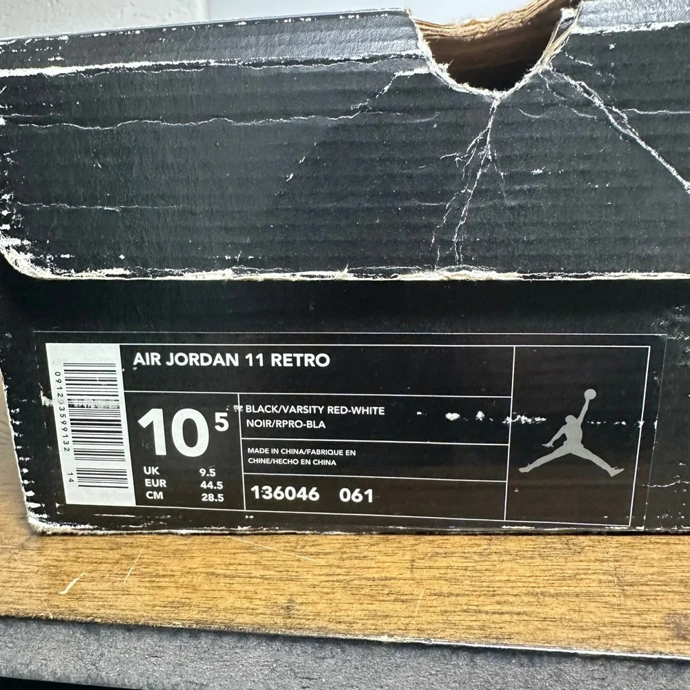 Jordan XI Bred Shoes Mens 10.5 Black Red 11 Retro Patent Leather 2001 Box + Card